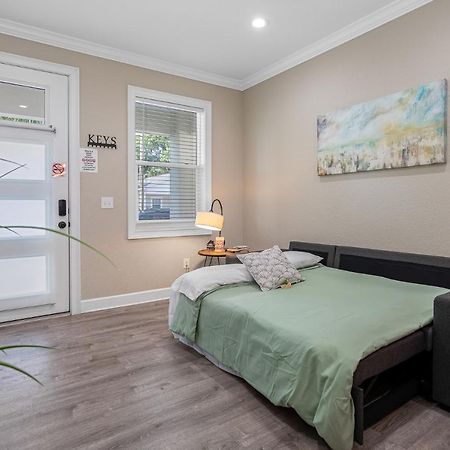 Cozy And Spacious 4Br House With Pool In Tampa Exterior foto